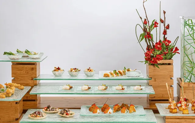 rosseto-zen-buffetst-nder-display-riser-f-r-cocktails image 1