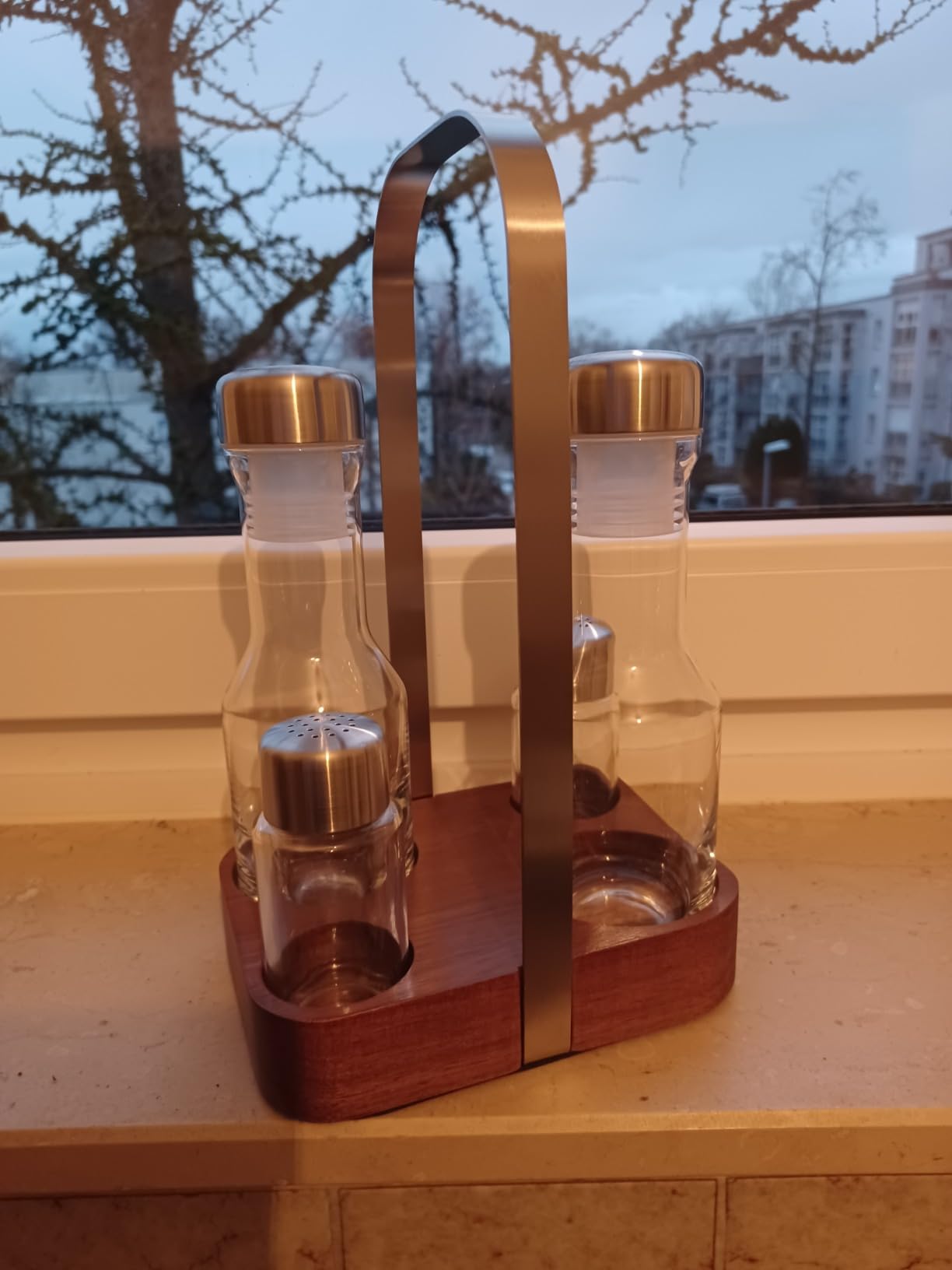 Hübsch am Tisch