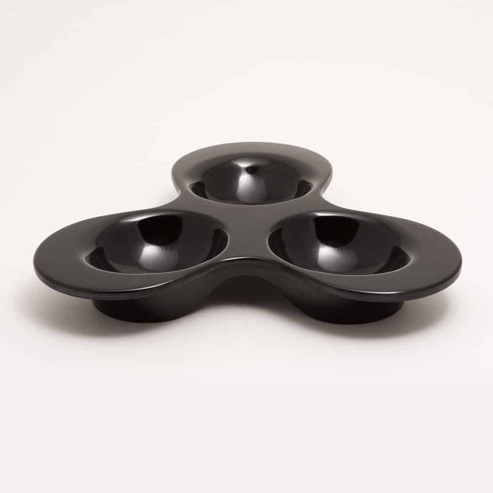 primeware-quality-melamine-tapas-kleeblatt-schale-schwarz-medium-bruchsicher image 1