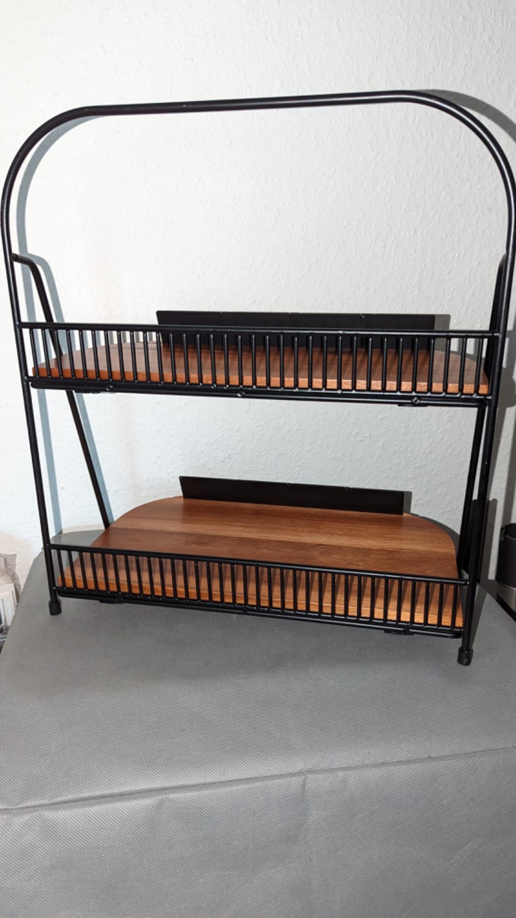 Gute Etagere
